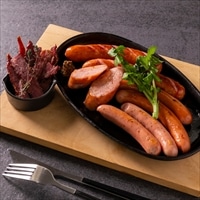 熊本 ひばり工房 阿蘇手造り ソーセージセット〔あか牛ジャーキー、ウインナー ほか全5種〕ウインナー おつまみ