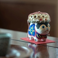 兵庫 エビスシマダ 犬張子竹籠かぶり 縁起飾り ギフト〔サイズ:(約)H100×100×80mm〕犬張子 飾り 縁起物