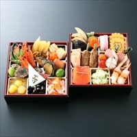 滋賀 鮎家 おせち 二段重 〔2～3人前(37品目)〕御節料理 お正月［沖縄県・離島 配送不可］
