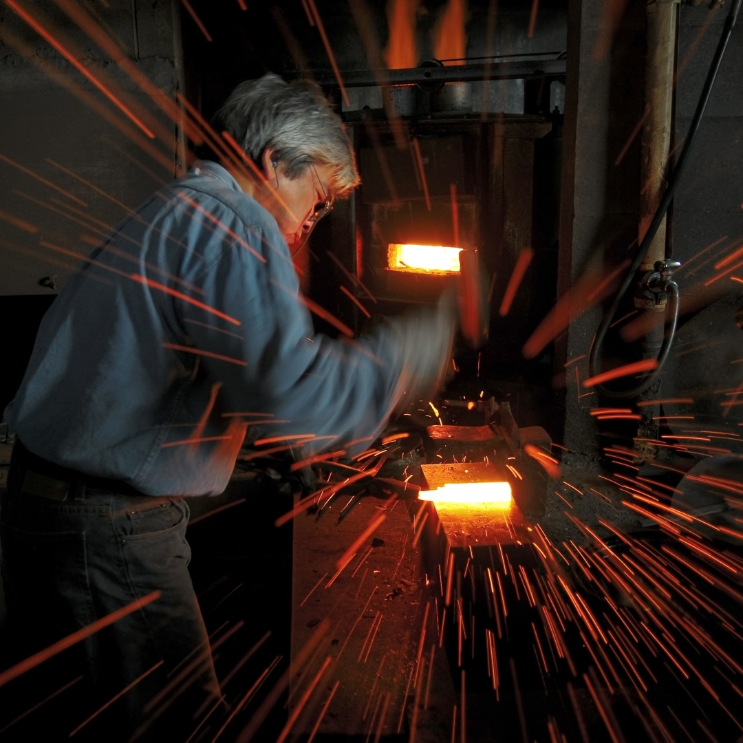 ダマスカス包丁 【 ブラック無心 TT 】 ペティ 大 赤