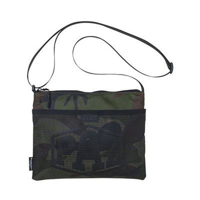 パズデザイン タックルバッグ サコッシュ II グリーンカモ