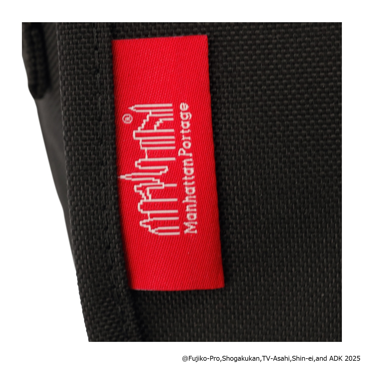 Manhattan Portage マンハッタンポーテージ ドラえもん ショルダーバッグ メッセンジャーバッグ 斜め掛け 肩掛け 横型 MP1605JRFZPDORA25 お出掛け 旅行 ブラック ブラック -