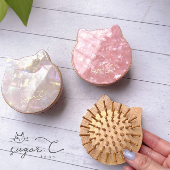 Take No Neko Brush (頭皮ケアタイプ）