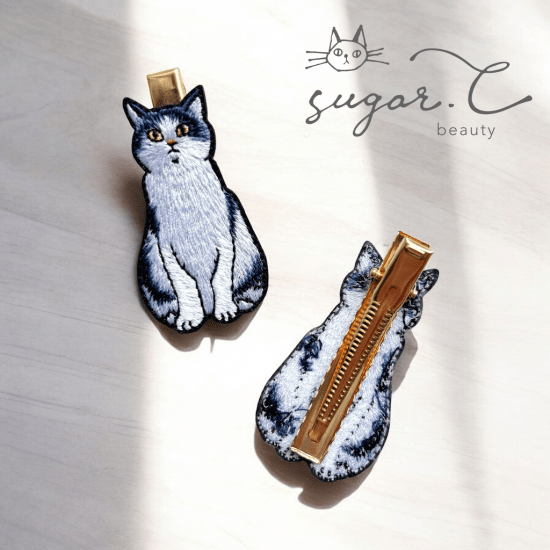 ネコの刺繍ヘアクリップ（１つ入り）