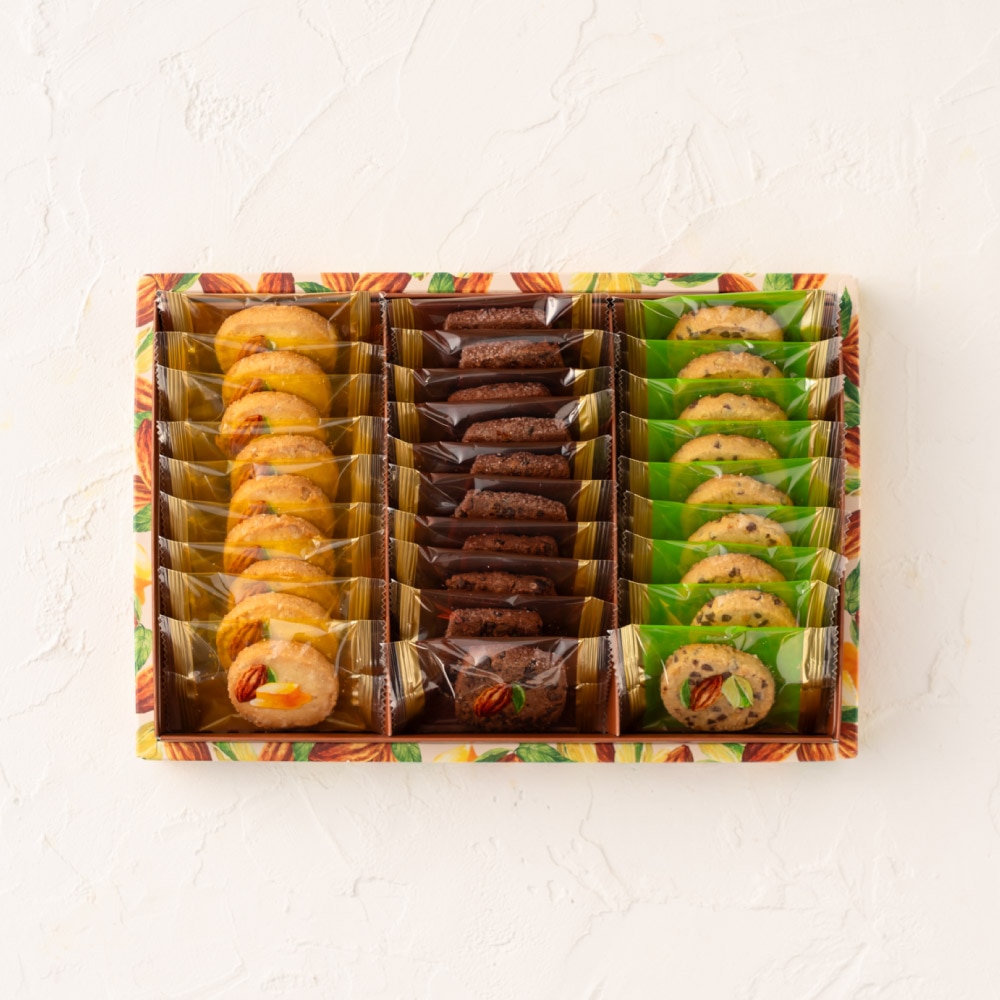 お歳暮 冬ギフト 高島屋 法人事業部 セレクト メリーチョコレート カカオサブレアソート 28枚 CSA-N / ギフトセレクション 高級 焼き菓子 お菓子 手土産 詰め合わせ スイーツ 洋菓子 個包装 結婚内祝い 出産内祝い 内祝い お返し JGS クリスマスプレゼント ギフト