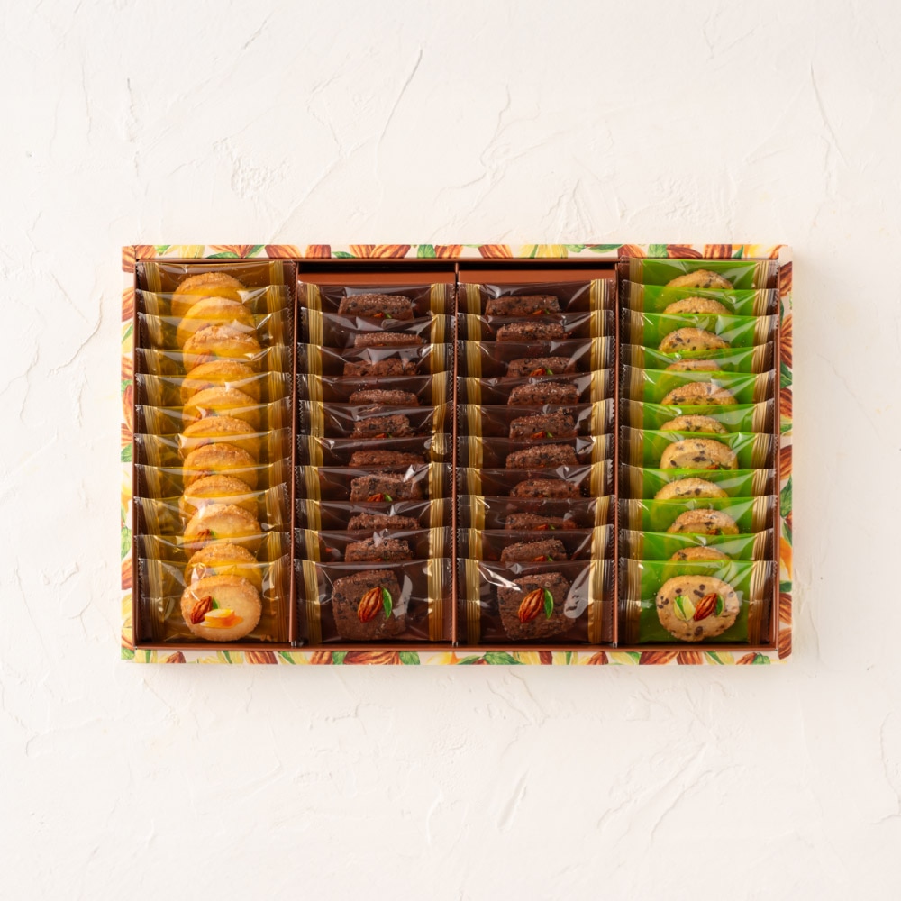 お歳暮 冬ギフト 高島屋 法人事業部 セレクト メリーチョコレート カカオサブレアソート 42枚 CSA-S / ギフトセレクション 高級 焼き菓子 お菓子 手土産 詰め合わせ スイーツ 洋菓子 個包装 結婚内祝い 出産内祝い 内祝い お返し JGS クリスマスプレゼント ギフト