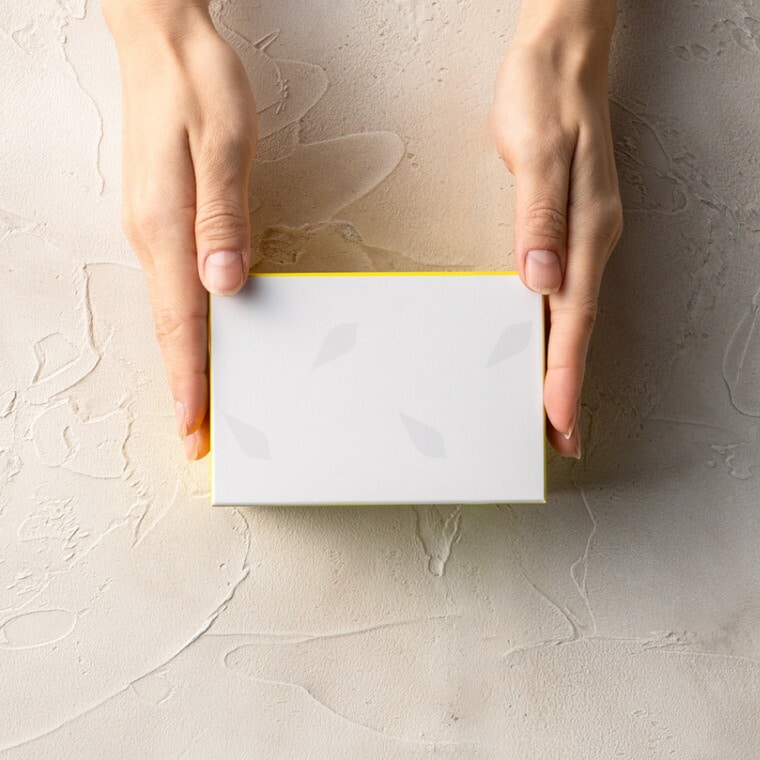 送料無料 ピエール・エルメ・パリ マカロン3個詰合せ メーカー直送 のし・包装紙・メッセージカード不可