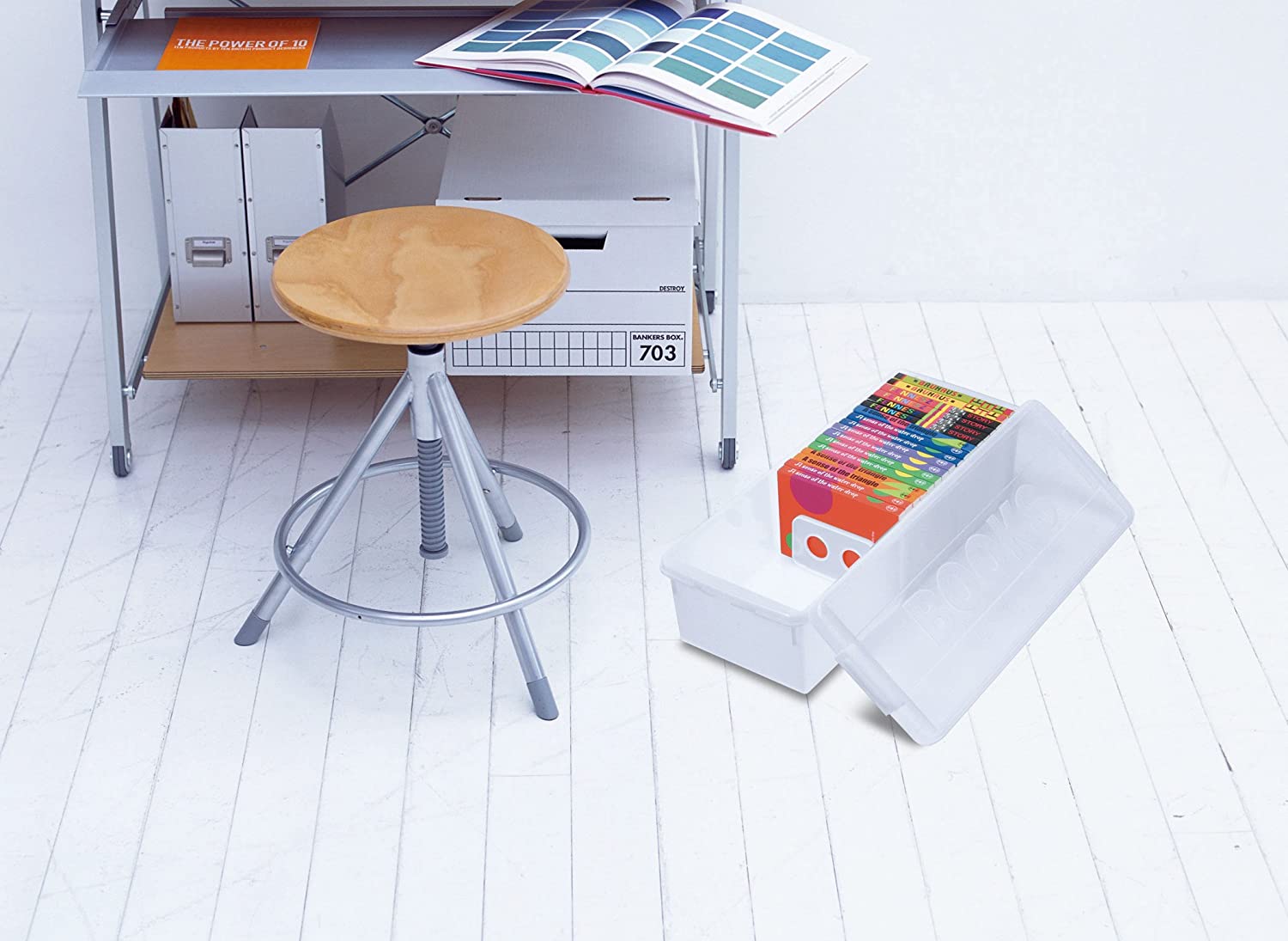 伊勢藤 文庫本ケース ナチュラル 4966149211331 収納 文庫本 片付け 収納ボックス 収納ケース