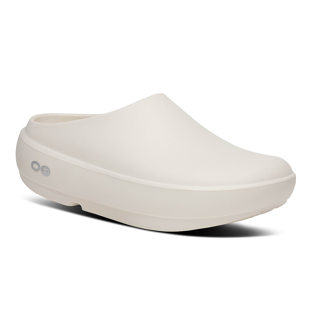 正規品 ウーフォス ウークルッグプラス リカバリーサンダル 厚底 サンダル OOFOS OOcloog+ リカバリーシューズ Plus サボ 疲れない メンズ レディース クッション 長時間 履き心地 歩きやすい 軽量 スポーツ 旅行 おしゃれ 回復 送料無料