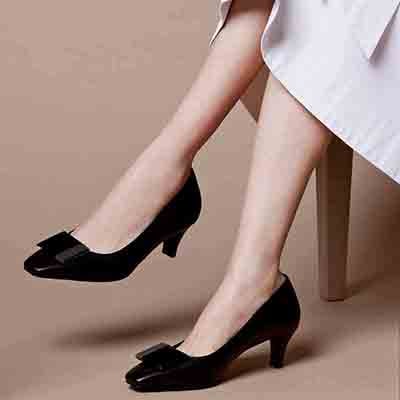 マドラス madras 特許 リカバリーメタインソール搭載 5.5ｃｍ ラグジュアリーなモチーフ付き ソフトなスクエアトゥパンプス MAL9106SMT