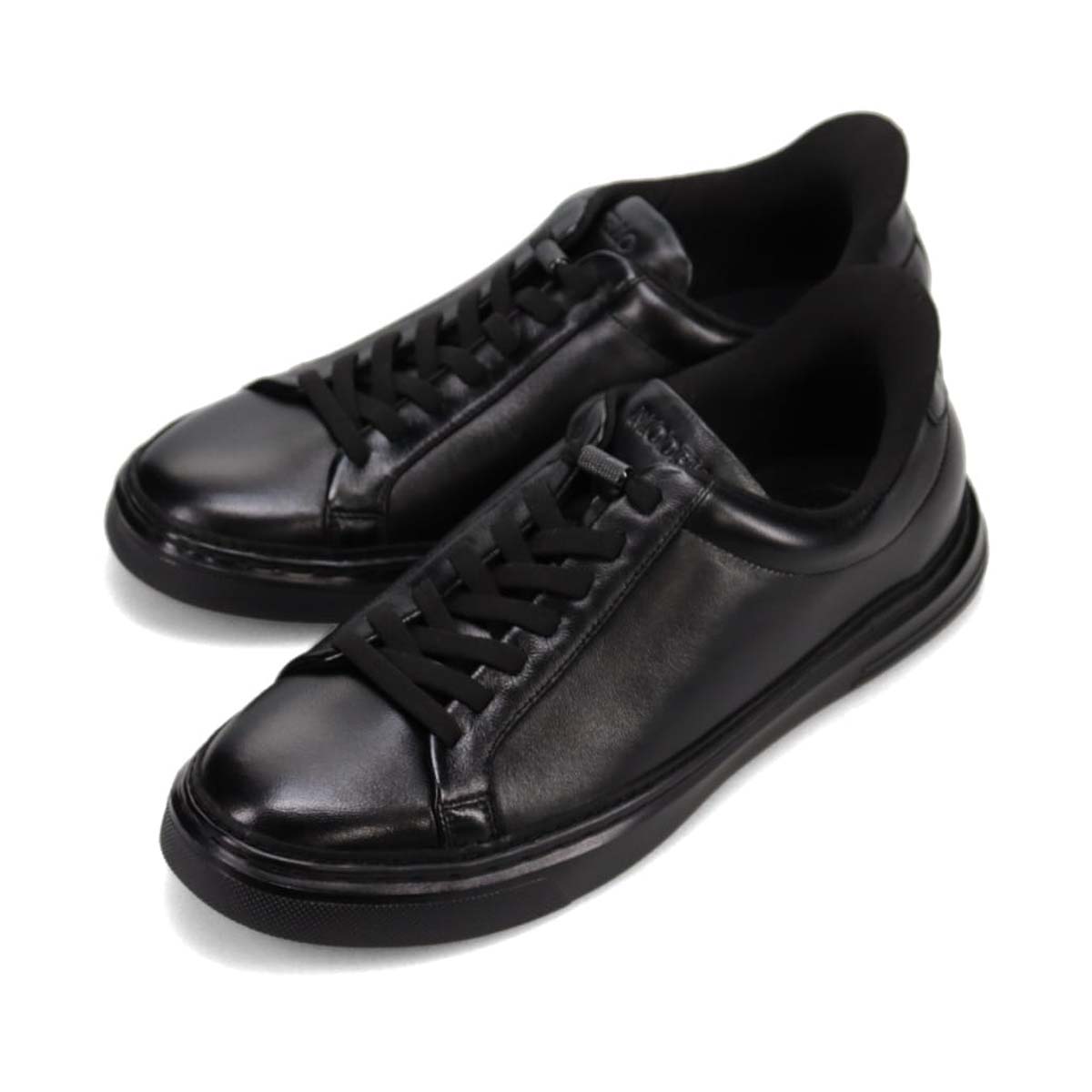 モデロ MODELLO クイックフィット カジュアルレザースニーカー DM3450