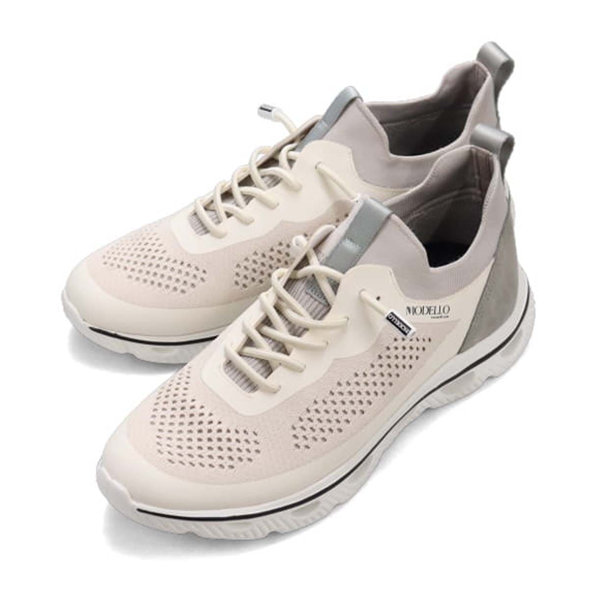 世界初のカバロス加工シリーズ モデロ MODELLO カジュアルニットスニーカー DM6523