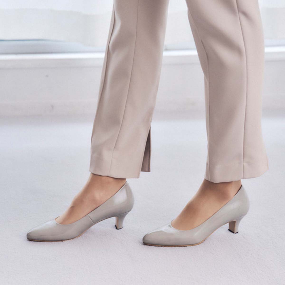 マドラス madras 特許 リカバリーメタインソール搭載 5cmヒール のプレーンパンプス MAL9124MT