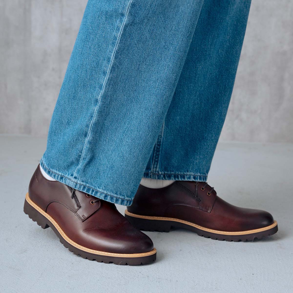 【ウィメンズサイズ】マドラス madras 特許 リカバリーメタインソール搭載シューズ  レースアップカジュアルシューズ　MS650MT