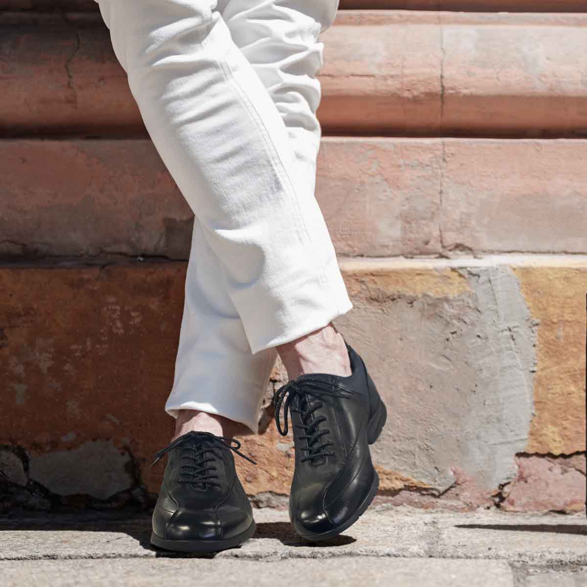 【GORE-TEX】マドラスウォーク madrasWalk 全天候快適なレースアップカジュアルシューズ MW7700