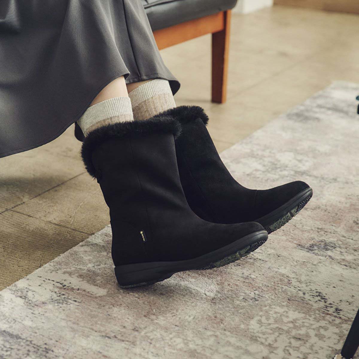 【GORE-TEX】マドラスウォーク madras Walk 「Recovery Shiatsu Insole」搭載で指圧効果により血行をよくする。 ボア付きミドルブーツ MWL4002R