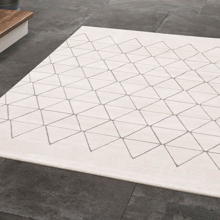 ウィルトン織ラグ│140×200 ライン/アイボリー