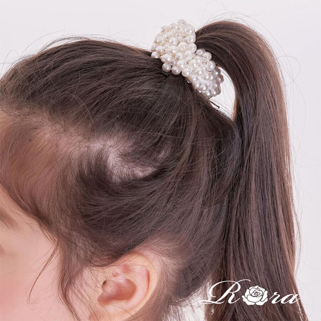 Rora ヘアゴム キッズ 通販 シオリパールヘアゴム 髪ゴム 髪飾り 髪留め パール 女の子 子供 子ども こども おしゃれ かわいい フォーマル カジュアル 大人っぽい 上品 入園式 卒園式 入学式 卒業式 結婚式 パーティー ヘアアレンジ ヘアアクセサリー ホワイト フリー