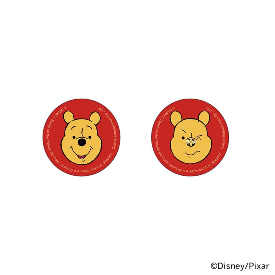 プーさん グッズ 通販 くまのプーさん 缶バッジ まじかる百貨店缶バッジ 4947864050559 くまのプーさん01 レッド 赤 缶バッチ カンバッジ カンバッチ Disney ディズニー キャラクターグッズ かわいい おしゃれ 可愛い レンチキュラー くまのプーさん1 ・