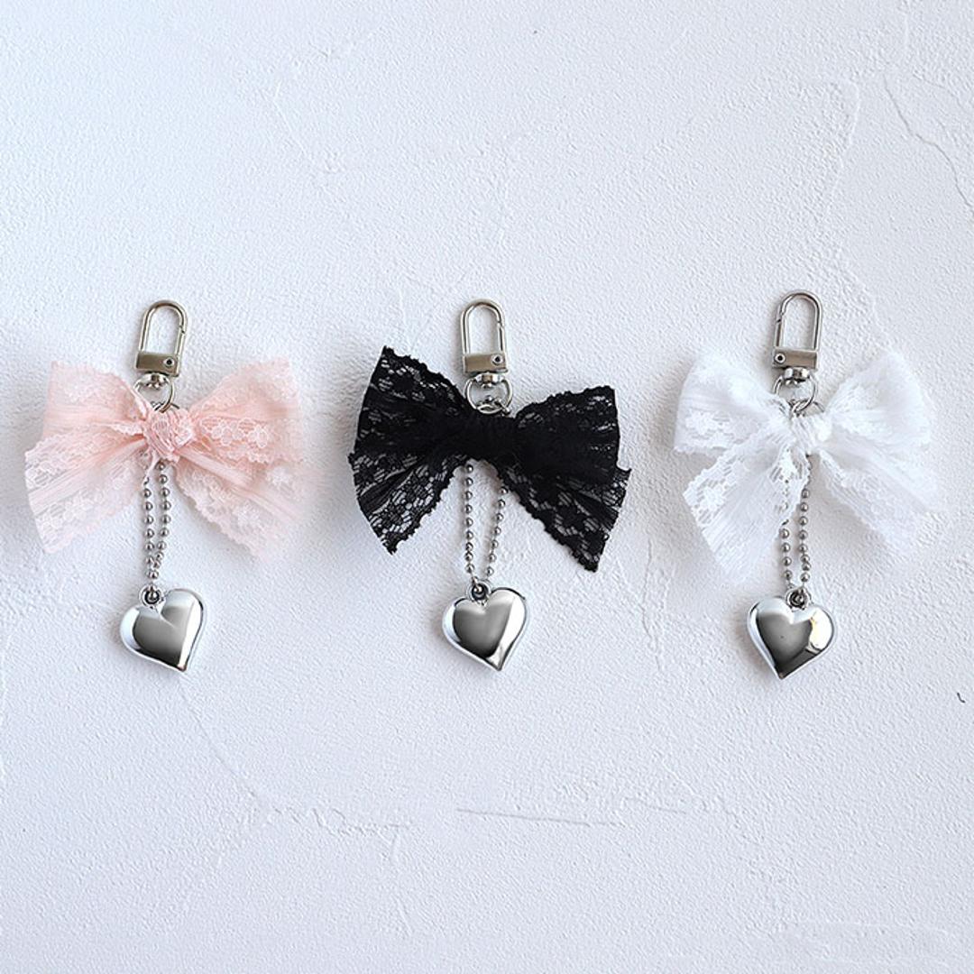 RORA キーリング 通販 ローラ エヴリン キーホルダー キーチャーム バッグチャーム ナスカン リボン レース ハート チャーム シルバー おしゃれ かわいい キッズ 子供 こども 子ども 女の子 女子 レディース ファッション雑貨 キッズファッション ピンク ・