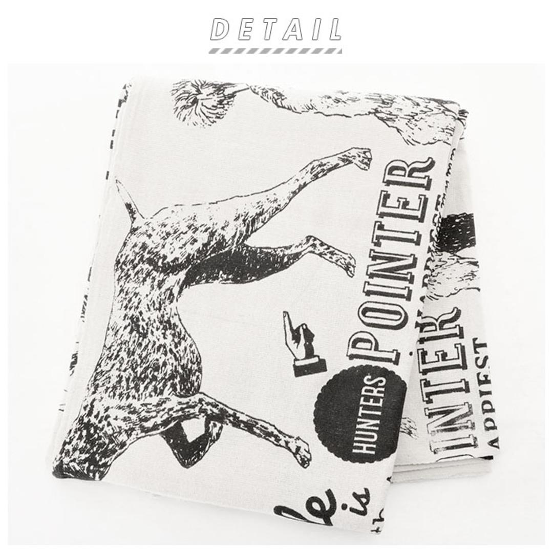 マルチカバー ソファー 夏 通販 おしゃれ ベッドカバー ソファカバー 目隠し カーテン ビデオ会議 背景 シンプル 綿 コットン インド綿 シック モノトーン MONO イラスト ファブリック KEY STONE キーストーン MUCOMODOドッグ ・