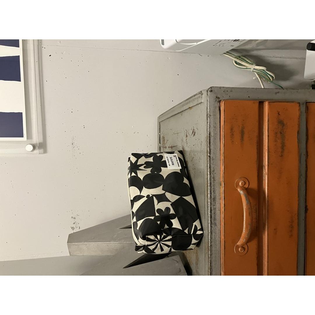 ルートート ラミネート ROOTOTE 3604 通販 ポーチ 化粧ポーチ 小物入れ メイクポーチ コスメポーチ ペンケース レディース 大人 かわいい おしゃれ 撥水 はっ水 軽量 軽い 旅行 シンプル オシャレ withRoo ウィズルー ウイズルー Katakata ・