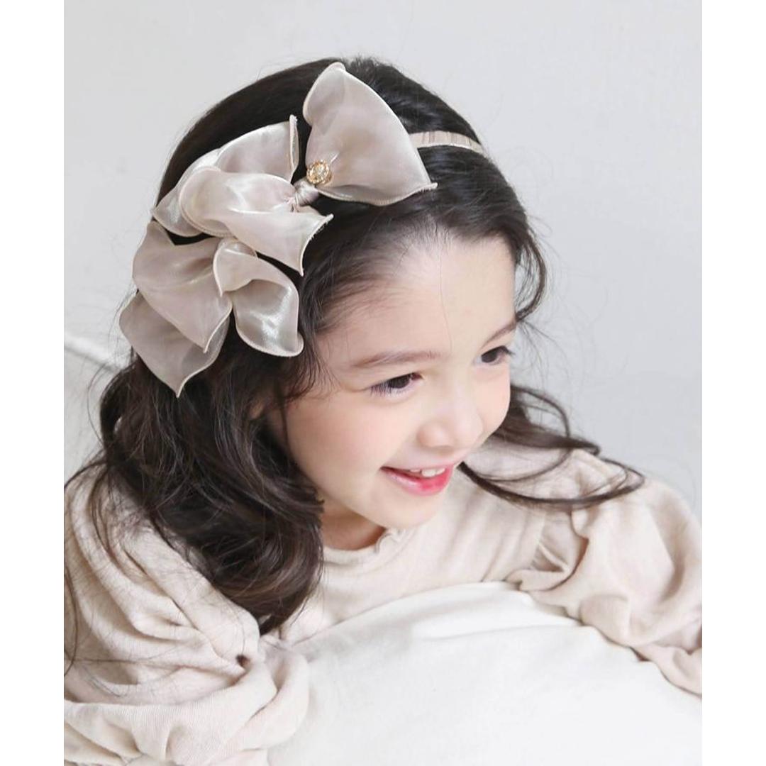 カチューシャ キッズ リボン 大きめ 通販 ヘッドドレス 髪飾り 女の子 子供 子ども こども セレモニー 入学式 結婚式 卒園式 卒業式 ピアノ発表会 フォーマル かわいい おしゃれ ヘアアレンジ ヘアーアクセサリー ヘアアクセサリー キッズファッション ブラック フリー