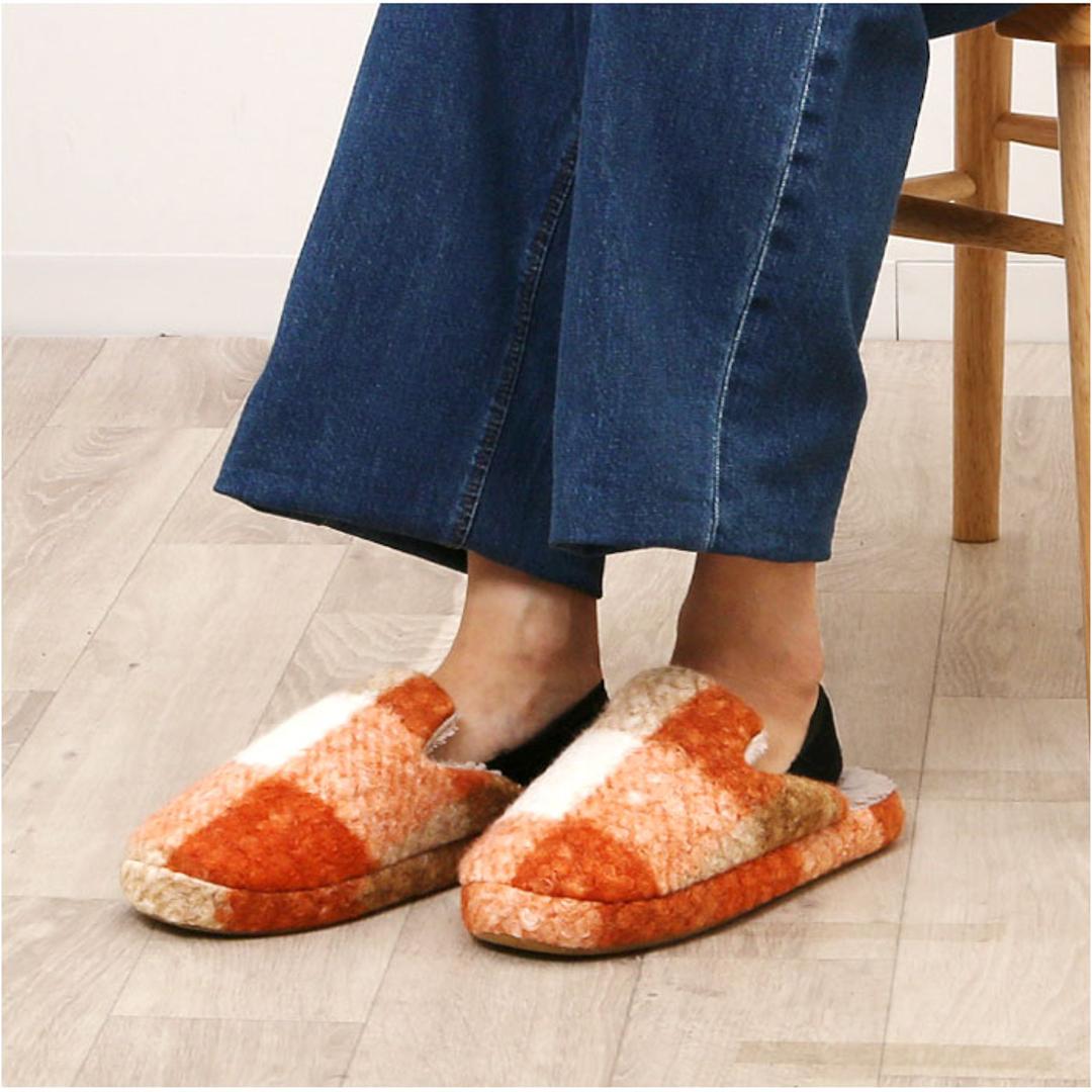 カルム スリッパ CALME 通販 ルームシューズ ルームスリッパ ルームサンダル 室内履き 部屋履き 室内スリッパ 前詰まりスリッパ プードルボアチェックスリッパ 室内用 来客用 冬 もこもこ レディース ボア ふわふわ おしゃれ チェック かわいい オレンジ ・