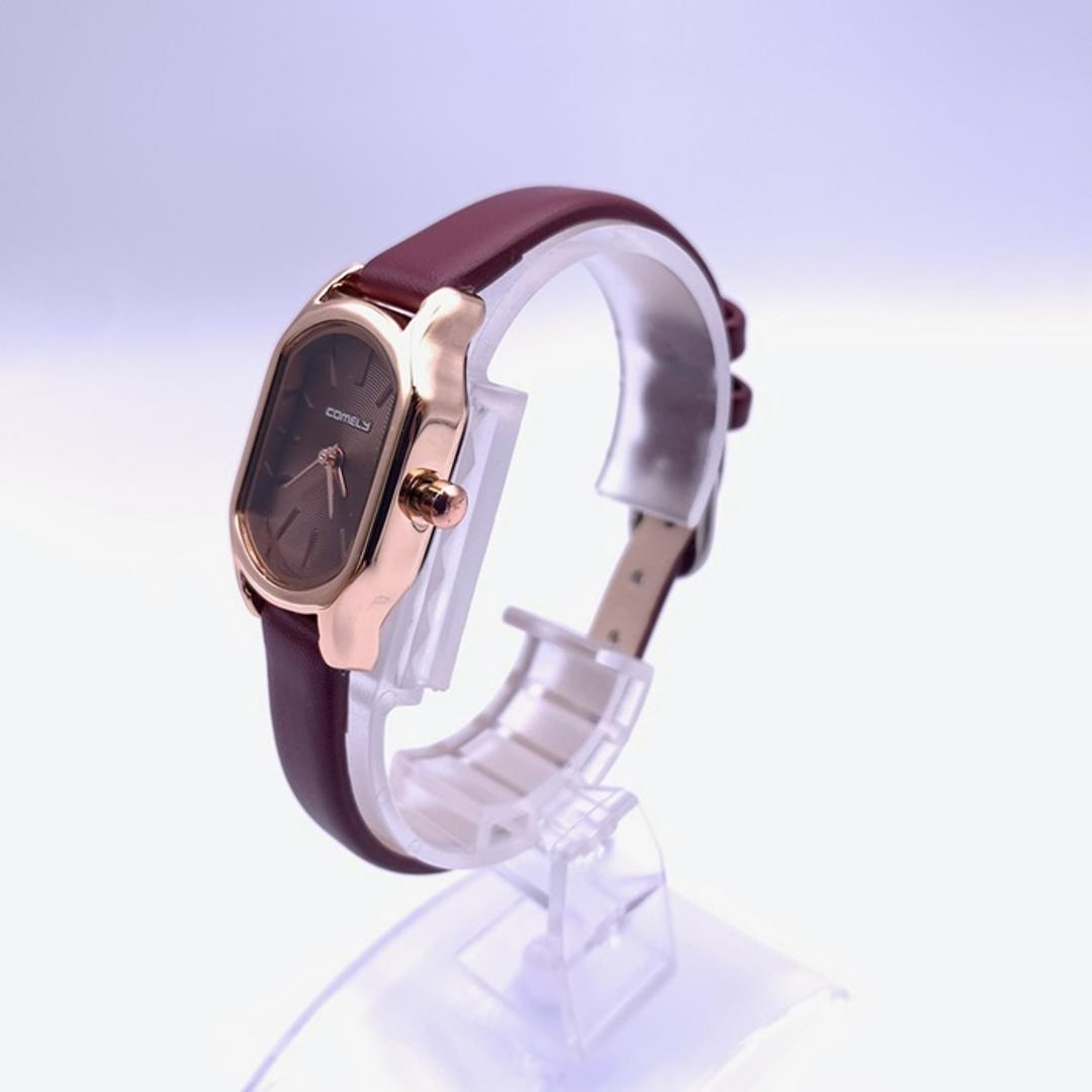 腕時計 レディース かわいい 通販 リストウォッチ レディースウォッチ 時計 とけい 25.5mm x 19.5mm 可愛い おしゃれ アナログ クォーツ式 シンプル ベルト 女性 大人 文字盤 通勤 通学 入学祝い 就職祝い ギフト プレゼント バーガンディー ・