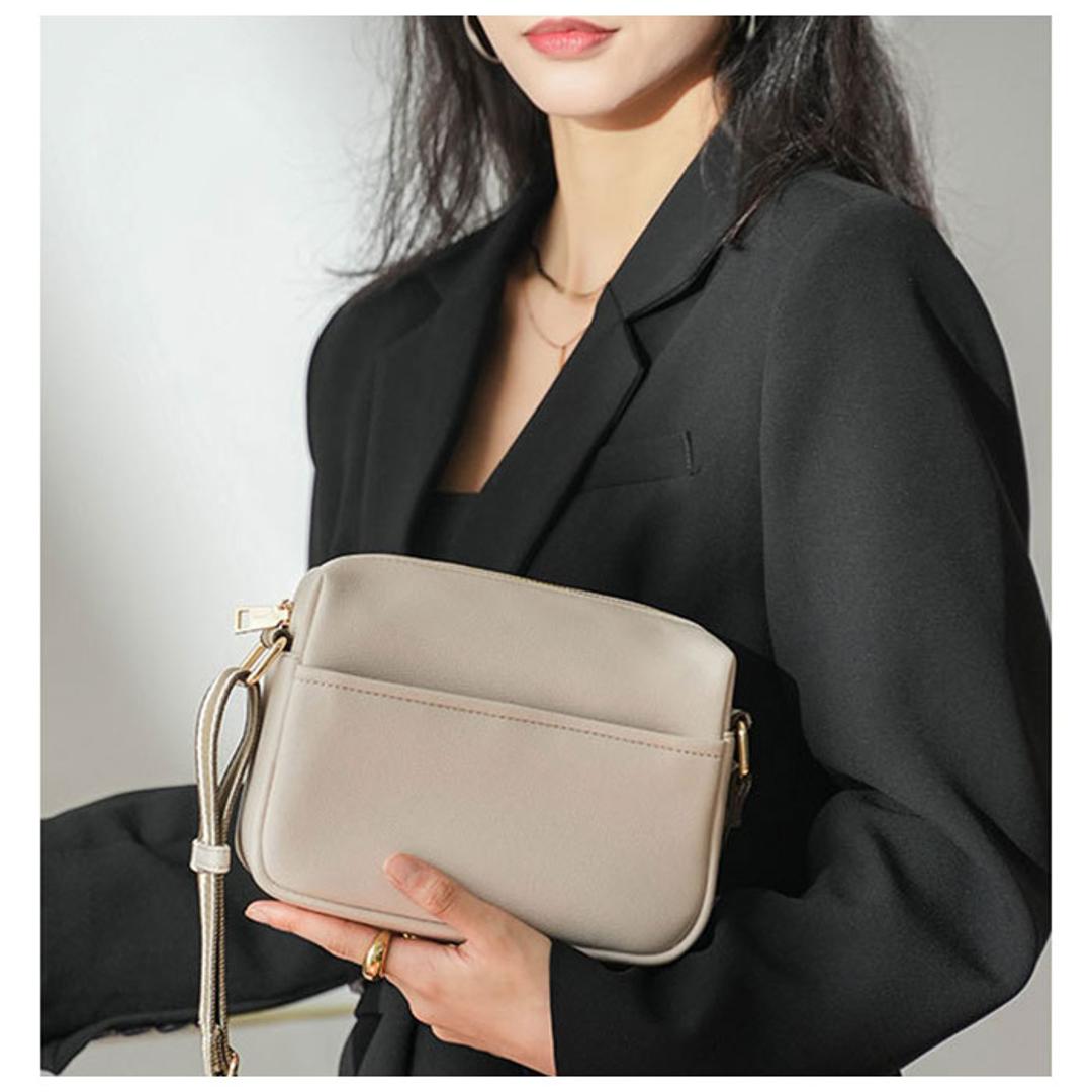 ショルダーバッグ レディース 斜めがけ 通販 ミニショルダーバッグ ポシェット ミニバッグ 斜めがけバッグ ショルダーバック ショルダー バッグ ミニショルダー バック 大人 かわいい おしゃれ 小さめ カジュアル ななめがけ 肩掛け きれいめ 旅行 おでかけ レディースバッグ ベージュ ・
