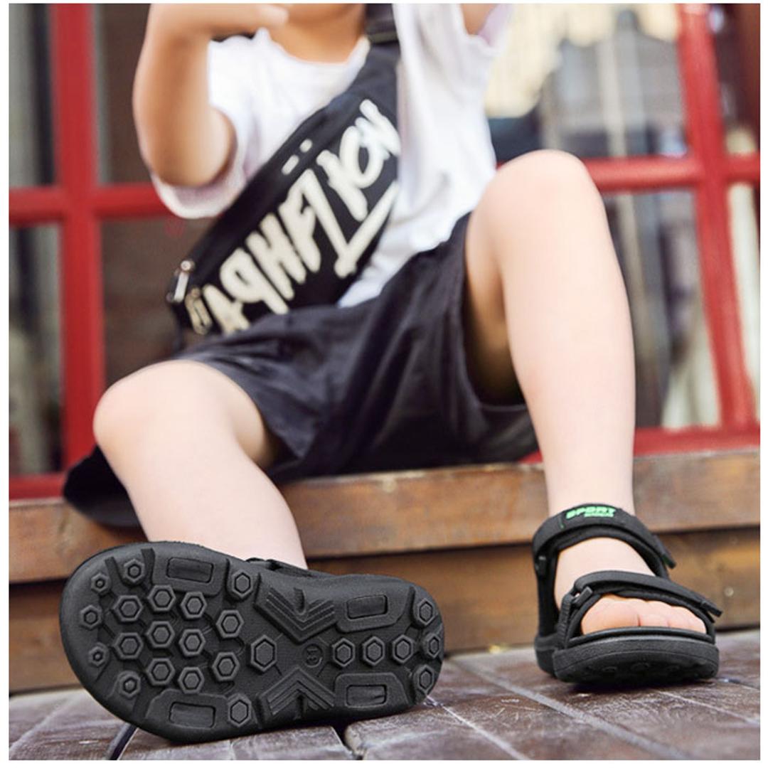 スポーツサンダル キッズ 通販 サンダル ビーチサンダル ウォーターシューズ サマーシューズ キッズサンダル アクアシューズ 子供用 男の子 子供 軽量 通気性 履きやすい 子ども こども お出かけ 春 夏 ブラック 【即日発送】31(18.8cm)