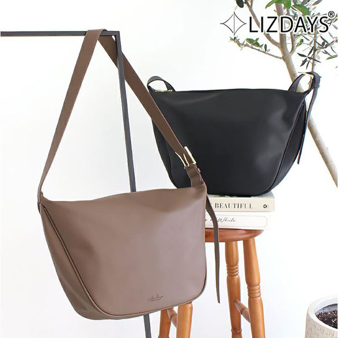LIZDAYS ショルダーバッグ 舟形 通販 レディース 斜めがけ リズデイズ lz-70412 B5収納 バッグ バック 鞄 かばん カバン 斜め掛け ななめがけ 肩掛け 肩かけ 合皮 オフィス シンプル 通勤 通学 大人 上品 きれいめ おしゃれ ブラック ・