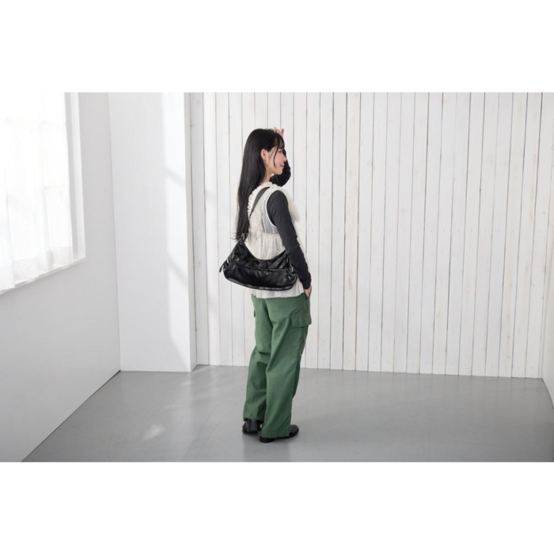 ルートート ショルダーバッグ ROOTOTE 3635 通販 ショルダーバック 斜めがけバッグ 三日月型ショルダーバッグ 肩掛けバッグ 軽量 軽い おしゃれ 上品 きれいめ シンプル 大人 かわいい 旅行 オシャレ 可愛い DELI デリ レディース SILVER ・