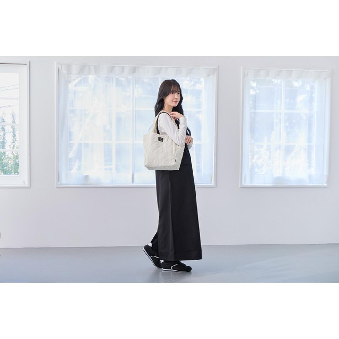 ROOTOTE ルートート トートバッグ 3674 通販 トートバック 肩掛けバッグ 肩掛けカバン 通勤 通学 軽量 軽い 自立 はっ水 ナイロン 仕切りあり 仕切り付き キルティング 整理整頓 Parootie ROUND Quilt レディースバッグ BLACK ・