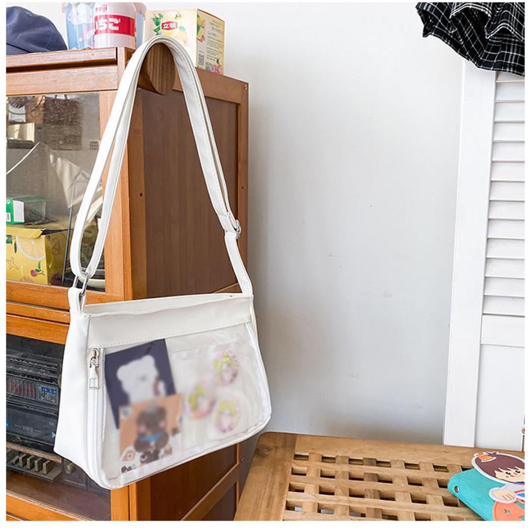 痛バッグ ショルダーバッグ 通販 デコバッグ バック 鞄 かばん デコバ 痛バ 肩掛け 斜め掛け 透明ポケット 推し活 オタ活 イベント ぬいぐるみ 缶バッジ 学生 通学 軽量 PU クリアバッグ トートバッグ メッセンジャーバッグ おしゃれ ホワイト ・