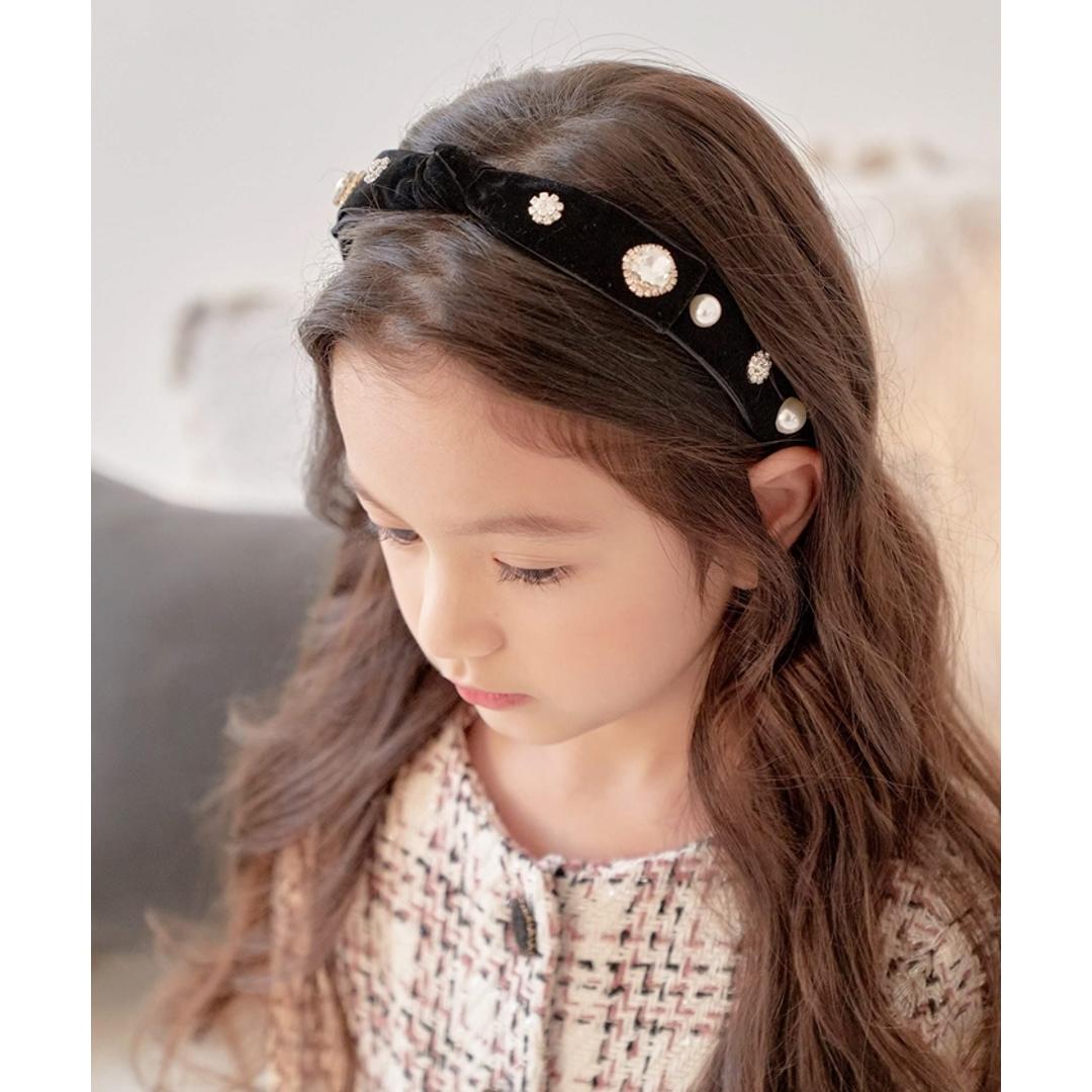 Rora カチューシャ 通販 リボン パール キラキラ 48502102 髪飾り ヘッドドレス 子供 フォーマル 可愛い おしゃれ 発表会 入園式 卒園式 入学式 子ども用アクセサリー ヘアアレンジ ヘアーアクセサリー ヘアアクセサリー キッズファッション ブラック フリー