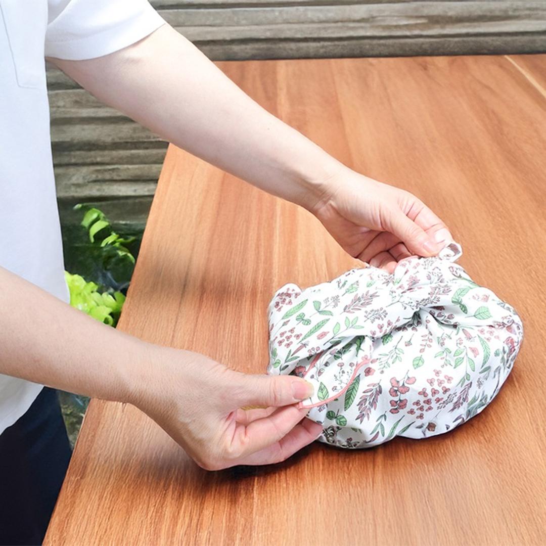 お弁当包み ハンカチ 通販 日本製 ランチクロス お弁当クロス ランチョンマット ナフキン 小風呂敷 おしゃれ 大人 かわいい 風呂敷 ふろしき 45cm 綿100% 総柄 女の子 女性 女子 中学生 高校生 小学生 プレゼント プチギフト キッチン用品 ミモザ ・