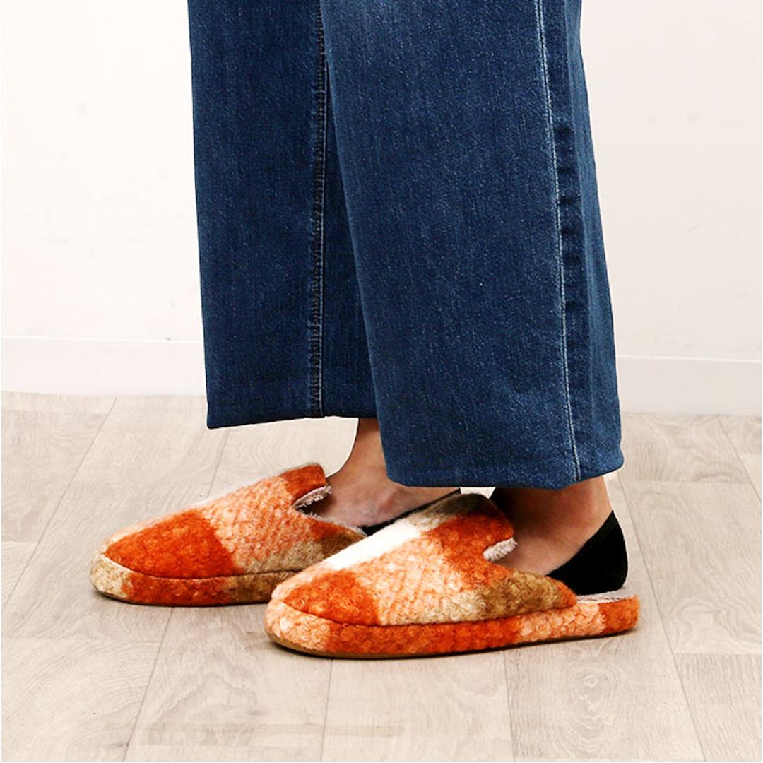 カルム スリッパ CALME 通販 ルームシューズ ルームスリッパ ルームサンダル 室内履き 部屋履き 室内スリッパ 前詰まりスリッパ プードルボアチェックスリッパ 室内用 来客用 冬 もこもこ レディース ボア ふわふわ おしゃれ チェック かわいい オレンジ ・