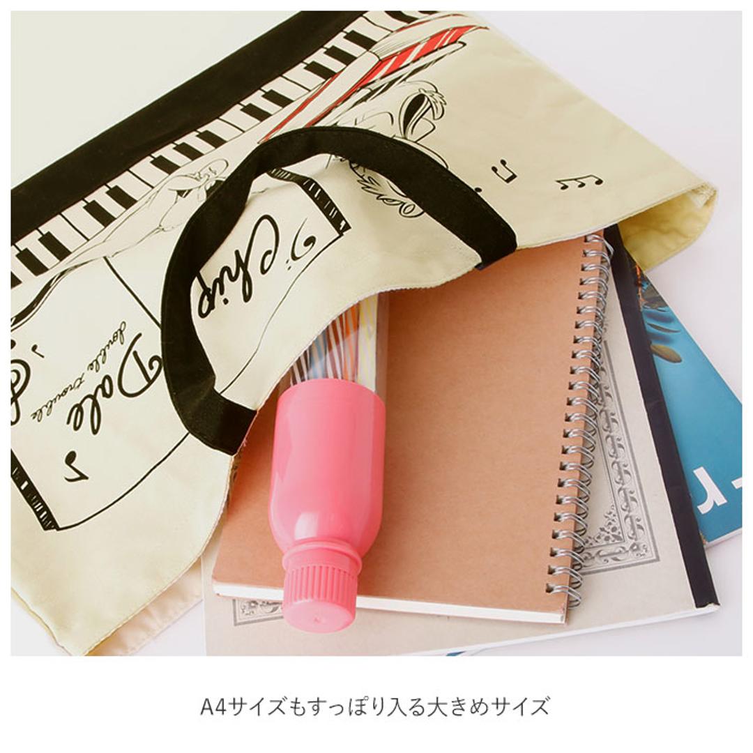 レッスンバッグ おしゃれ 通販 手提げバッグ 小学校 幼稚園 保育園 手提げ袋 布 トートバッグ a4 ディズニー マーベル SNOOPY スヌーピー 女の子 男の子 キッズ ジュニア 通園 通学 習い事 塾 綿 コットン 横 ヨコ B4 キャラクター かわいい 中学 高校 カレッジトート 52826.トイストーリー ・