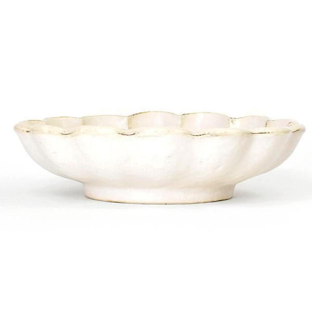 美濃焼 小鉢 通販 日本製 小皿 中鉢 美濃 焼 16cm 取り皿 副菜 取皿 和食器 おしゃれ モダン かわいい 花形 花型 お花 サラダ デザート 電子レンジ対応 食洗機対応 朝食 おやつ 夕食 リンカ 16ボウル グルメスタイル キッチン用品 ホワイト ・