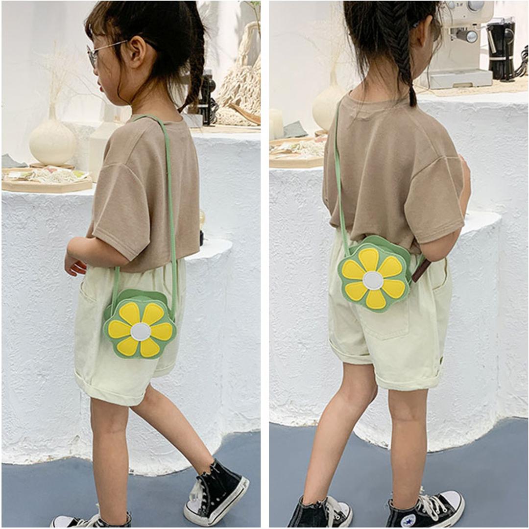 キッズ ポシェット 女の子 通販 斜め掛け シュルダーバッグ フラワーショルダー フラワー 花 ショルダーバック バッグ バック かばん ミニバッグ ミニバック 肩掛け おしゃれ 可愛い かわいい 子供 お出掛け お出かけ 旅行 ギフト お誕生日 イエロー ・