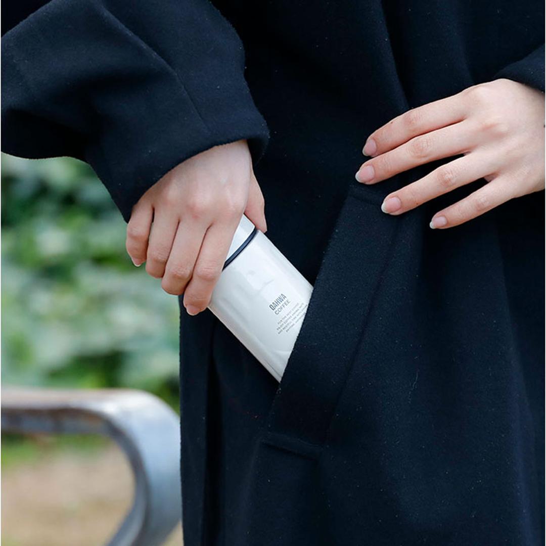 カフア コーヒーボトル 200ml 通販 コーヒーボトルmini qahwa 直飲み ボトル 水筒 保温 保冷 マグボトル ミニサイズ ステンレスボトル コーヒー専用水筒 珈琲専用ボトル コーヒー専用の水筒 コーヒー専用ボトル テフロン加工 おしゃれ 小さめ アイボリー ・