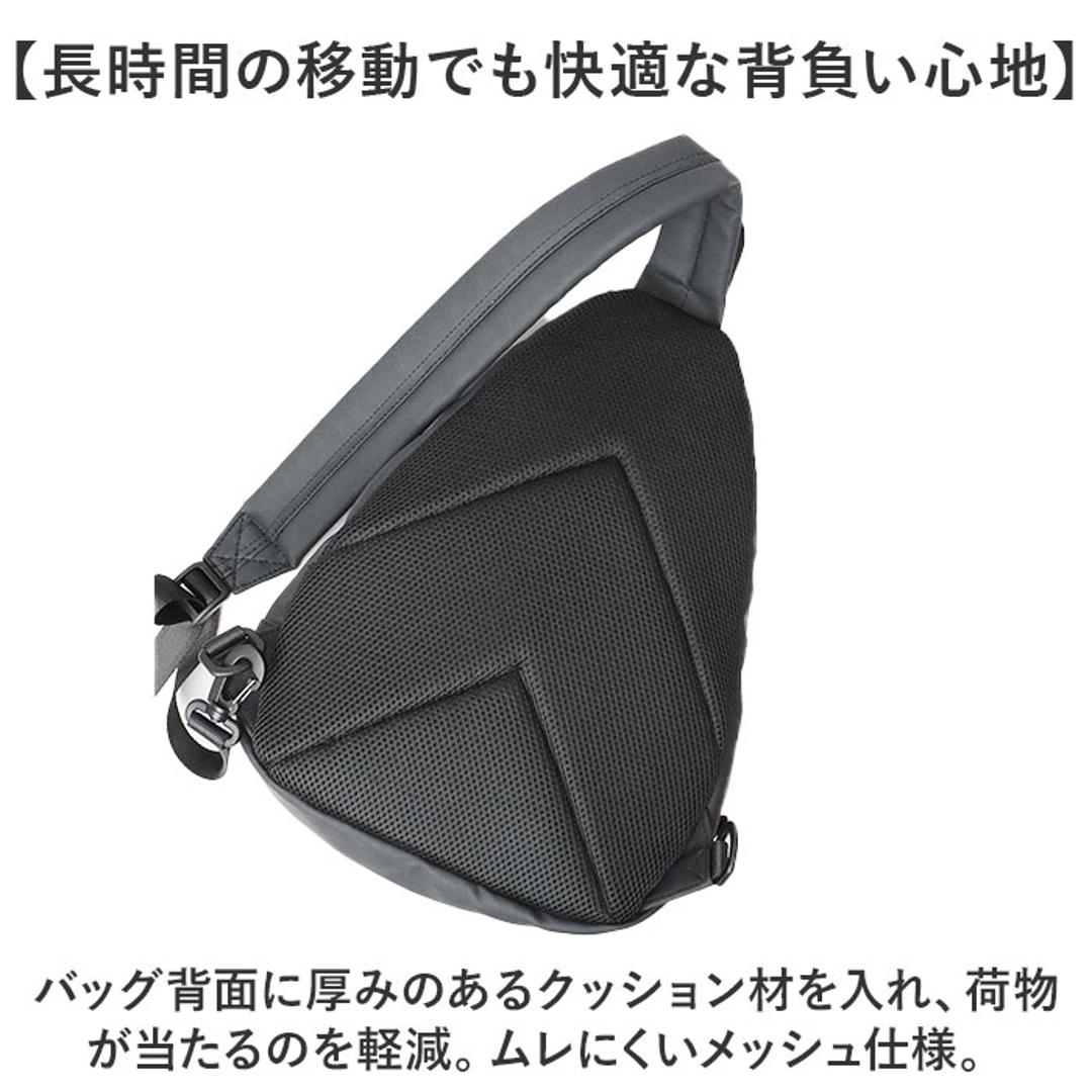 regista レジスタ スリングバッグ 691 通販 スリングバック ワンショルダー ショルダーバッグ ショルダーバック ショルダー 斜めがけ ななめ掛け 肩掛け 鞄 かばん ファスナー ターポリン シンプル 無地 メンズ レディース 男女兼用 ブラック ・