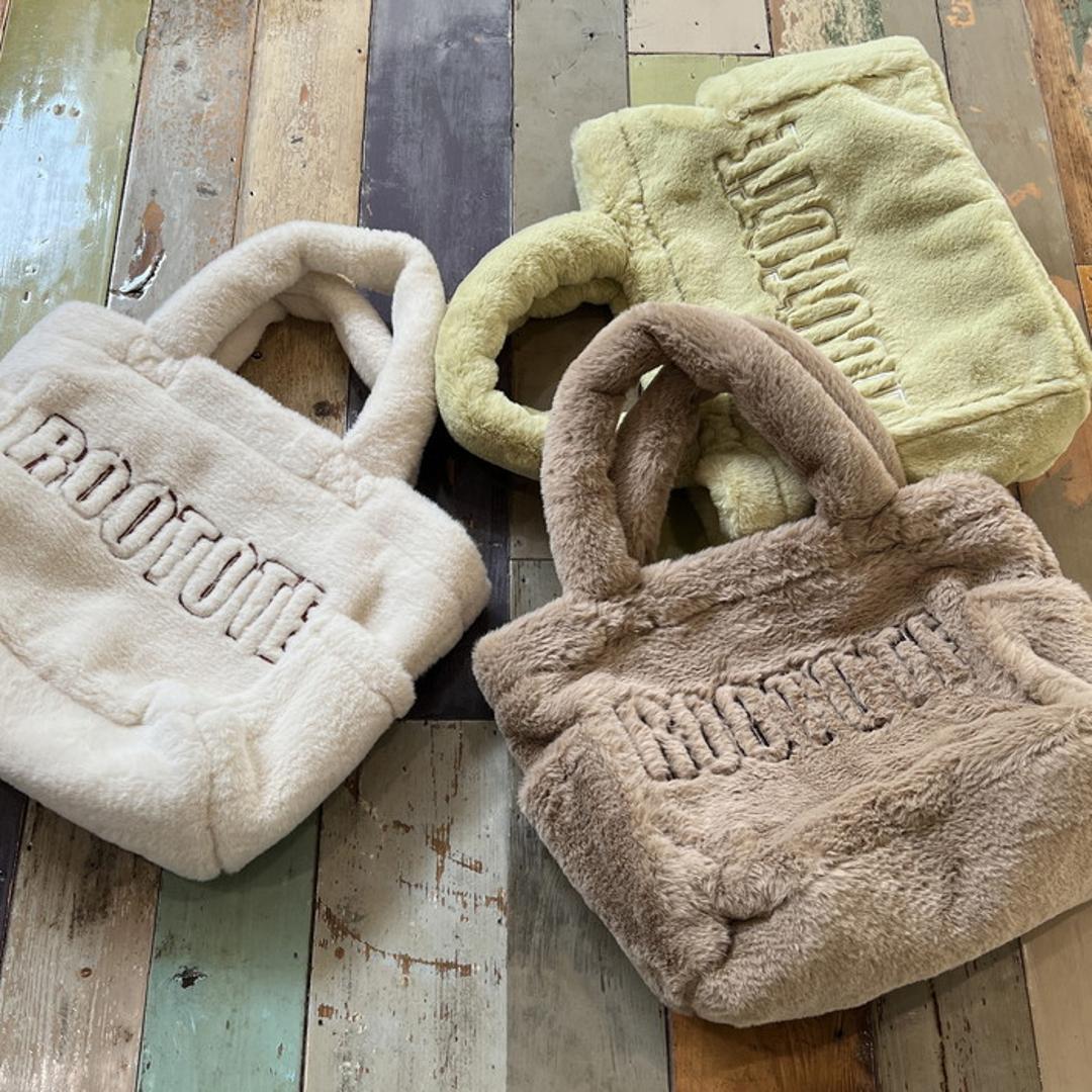 ROOTOTE ルートート トートバッグ 3637 通販 トートバック ハンドバッグ 手提げバッグ 手提げカバン 小さめ サブバッグ SQUARE スクエア シンプル 無地 ロゴ かわいい おしゃれ ふわふわ ふかふか マチあり 旅行 レディースバッグ IVORY ・