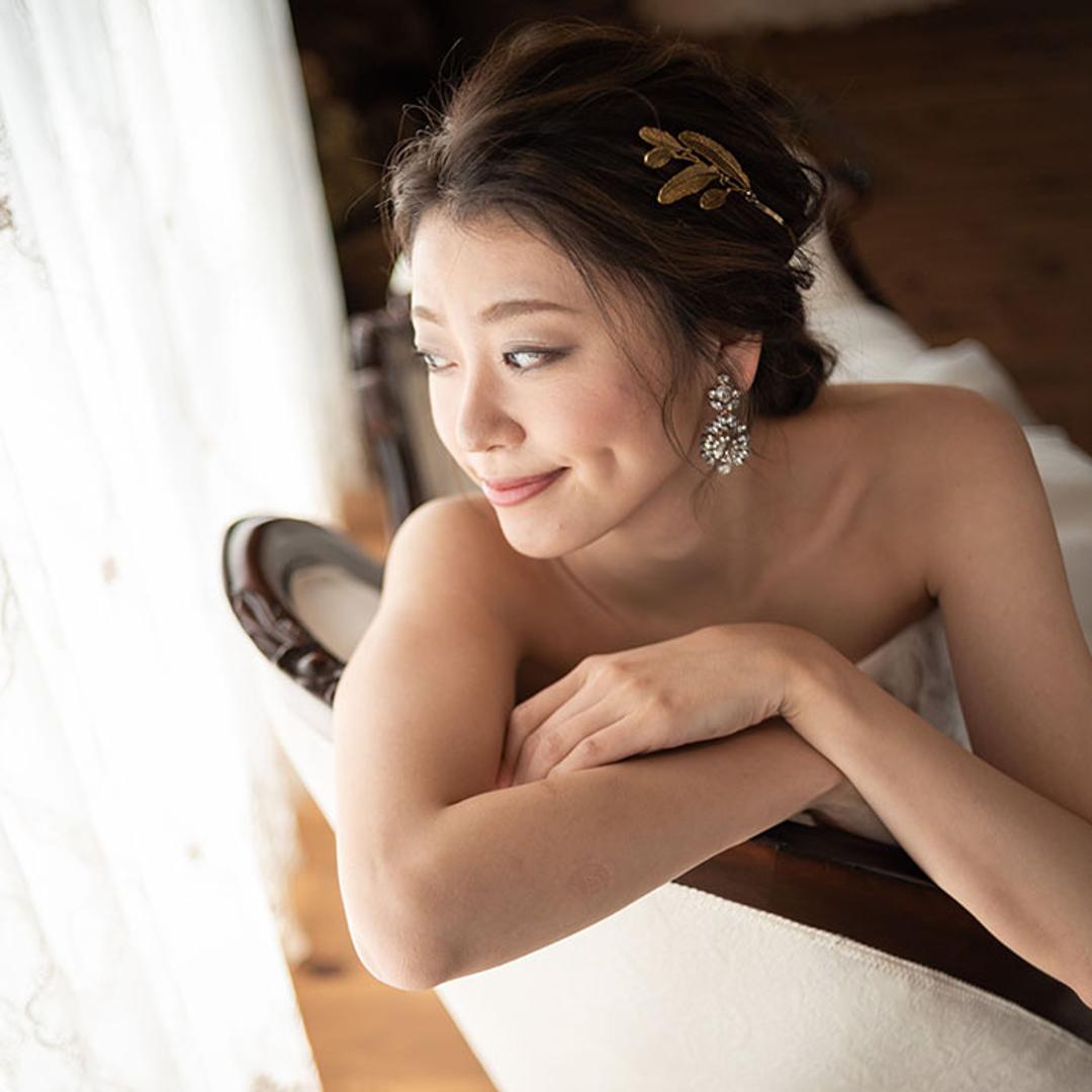 ブライダル ピアス 大ぶり 通販 ブライダルピアス ブライダルアクセサリー ウェディングアクセサリー 揺れるタイプ ゆれる 結婚式 花嫁 新婦 披露宴 パーティ 二次会 2次会 前撮り ウェディングドレス クリアストーン ヴィンテージ風 マーキスカット E-11 ゴールド ・