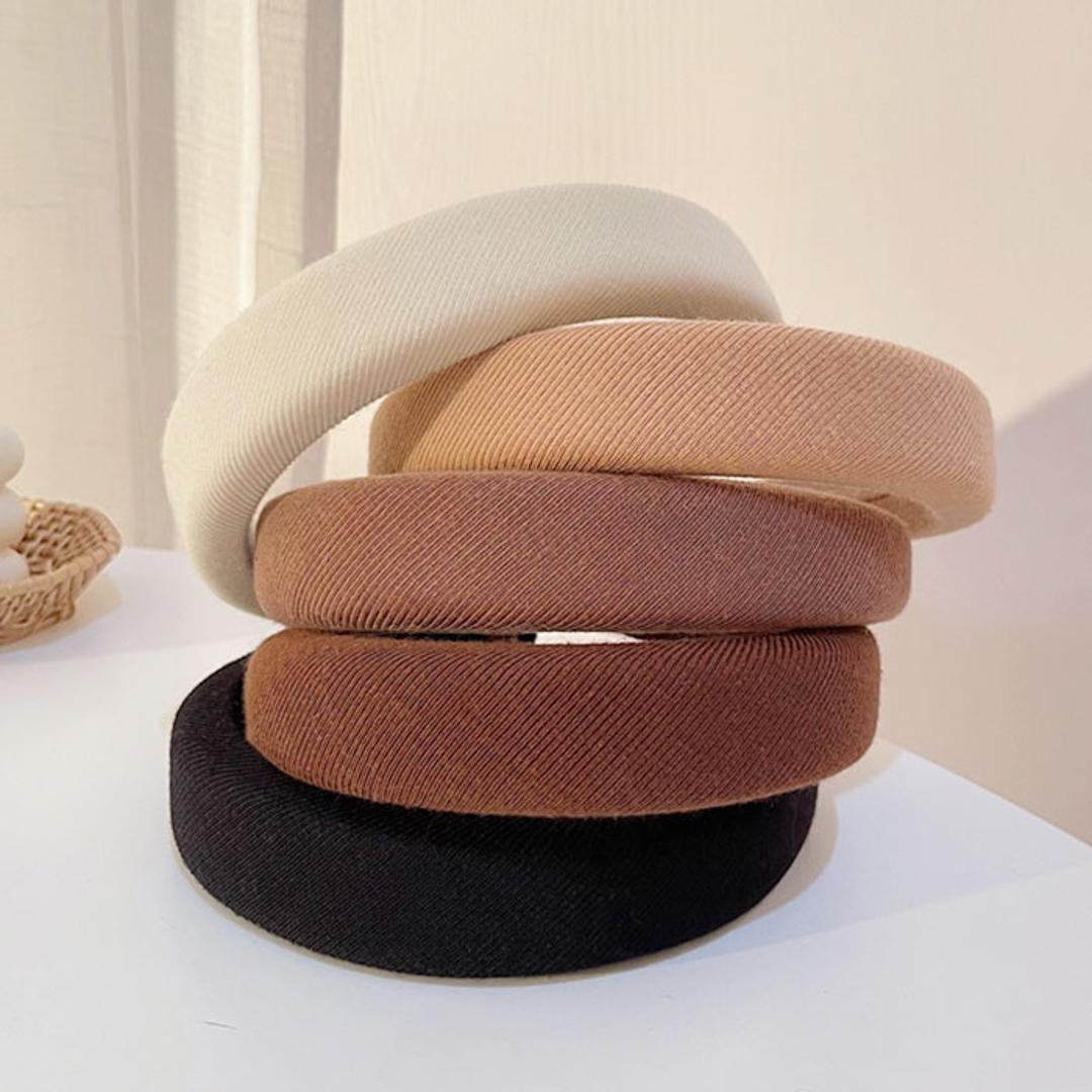 カチューシャ 大人 通販 ヘアバンド ヘアアクセサリー 大人っぽい ヘアアレンジ ヘッドバンド かわいい 可愛い おしゃれ オシャレ 女性 レディース シンプル 無地 まとめ髪 幅広 太め カジュアル 入学式 卒業式 ギフト アイボリー ・