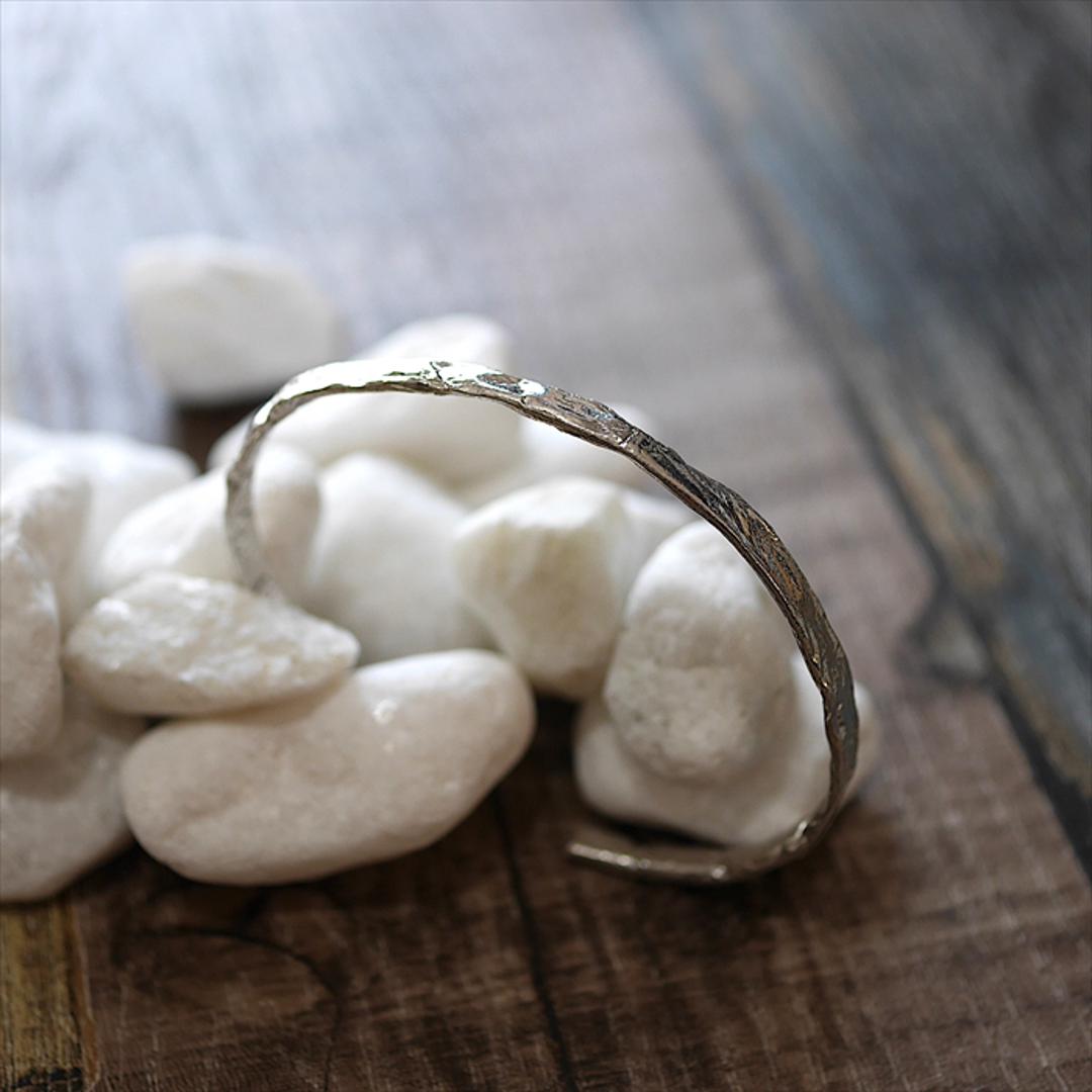 バングル シルバー925 通販 ブレスレット アクセ ブレス アクセサリー レディース メンズ シルバーアクセサリー 腕輪 巾着付き 重ね付け シンプル おしゃれ かわいい オフィス 通勤 通学 カジュアル プレゼント ギフト 可愛い きれいめ 大人 学生 ゴールド ・