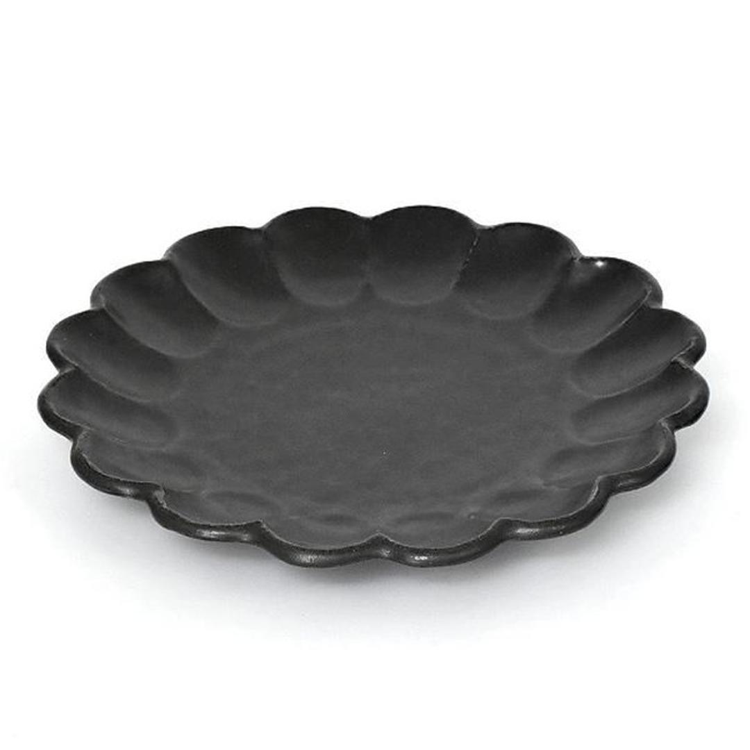 美濃焼 皿 通販 日本製 お皿 プレート 美濃 焼 14cm 小皿 取り皿 銘々皿 和食器 おしゃれ モダン かわいい 花形 花型 お花 電子レンジ対応 食洗機対応 ケーキ デザート 朝食 おやつ 夕食 リンカ 14プレート グルメスタイル キッチン用品 ホワイト ・