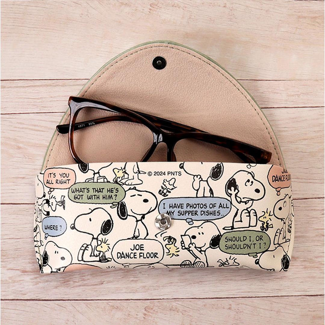 メガネケース 大人 かわいい 通販 眼鏡ケース めがねケース メガネ ケース 眼鏡 めがね メガネ拭きクロス付き おしゃれ キャラクター 可愛い 女性 めがね拭き メガネクロス サングラス 老眼鏡 リーディンググラス シニアグラス アイウェア 眼鏡小物 スヌーピー/ぎゅうぎゅう ・