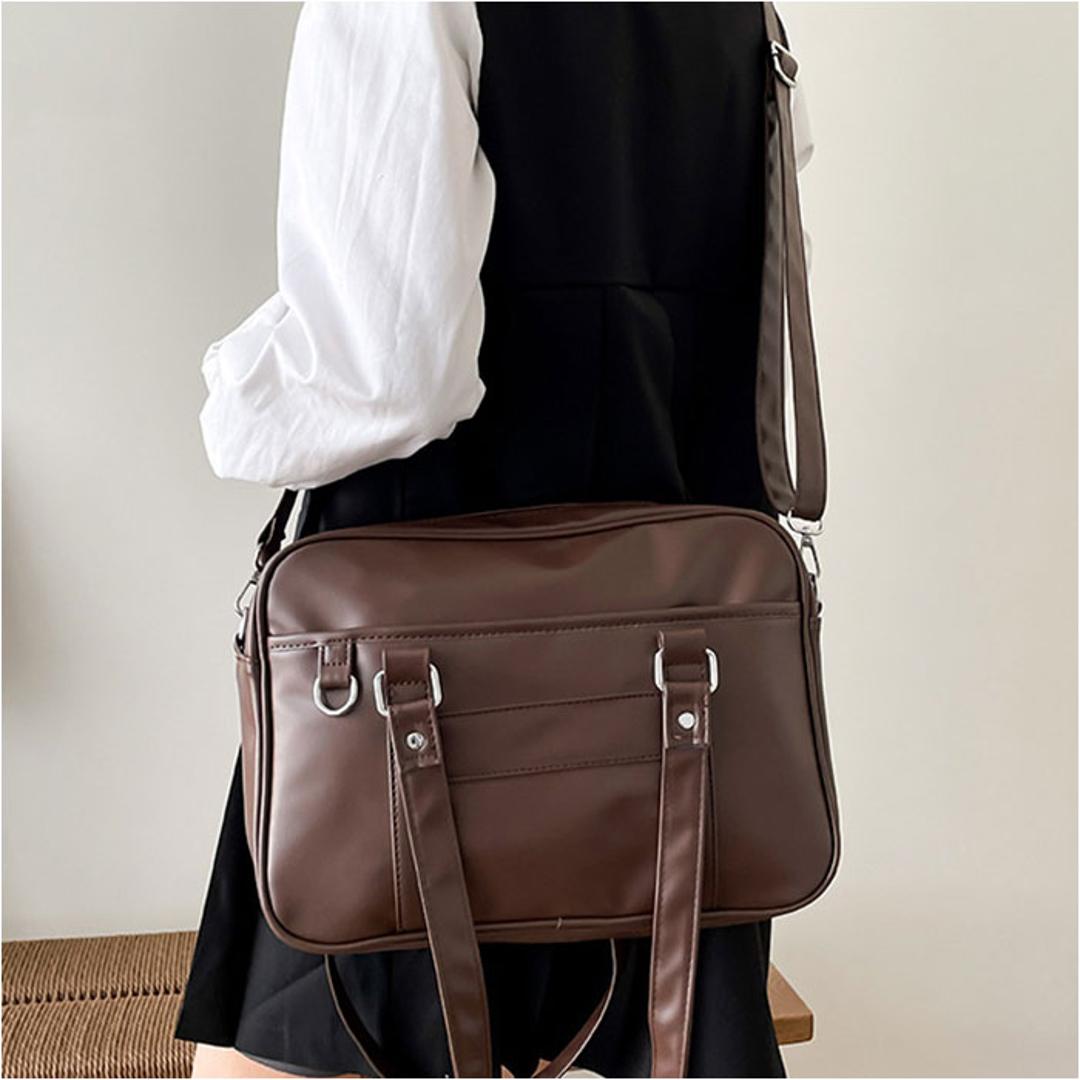 スクールバッグ 高校生 ショルダー 大容量 通販 スクールボストン スクールバック 学生鞄 肩掛け ショルダーバッグ ボストンバッグ ボストンバック ボストン バッグ 鞄 かばん 自立 軽量 軽い 底板 合皮 PU 女子高生 女子 通学 学生 中学生 ブラック ・